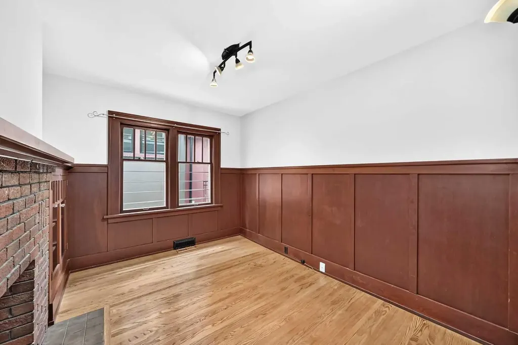 226 Superior Avenue SW Calgary AB T3C 2H9