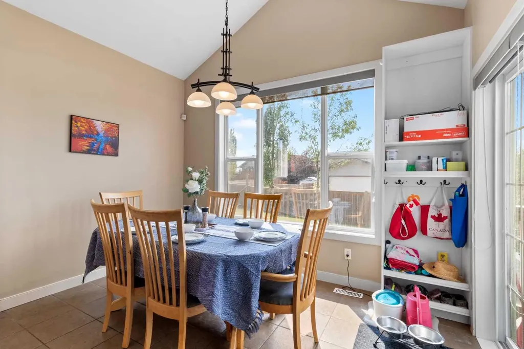 5 Lambertson Place Sylvan Lake AB T4S 2P9