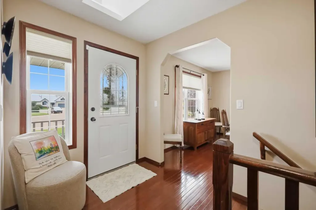 6026 47 Street Innisfail AB T4G 1L3