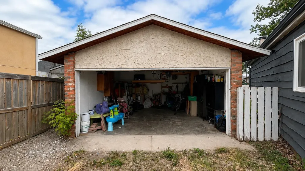 137 Big Hill Place Airdrie AB T4A 1P9