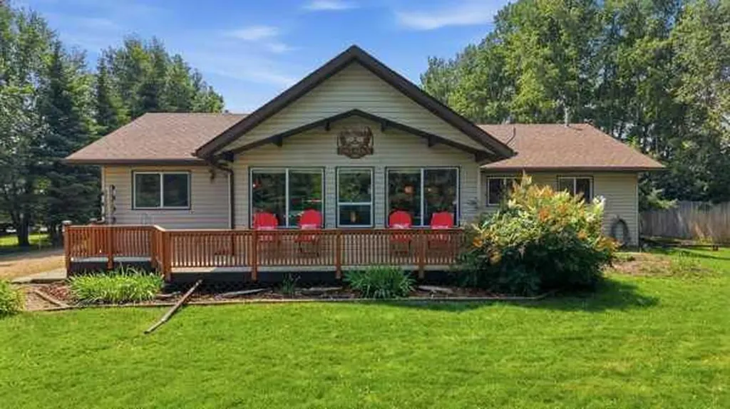 80 Parkland Drive Parkland Beach AB T0C2J0