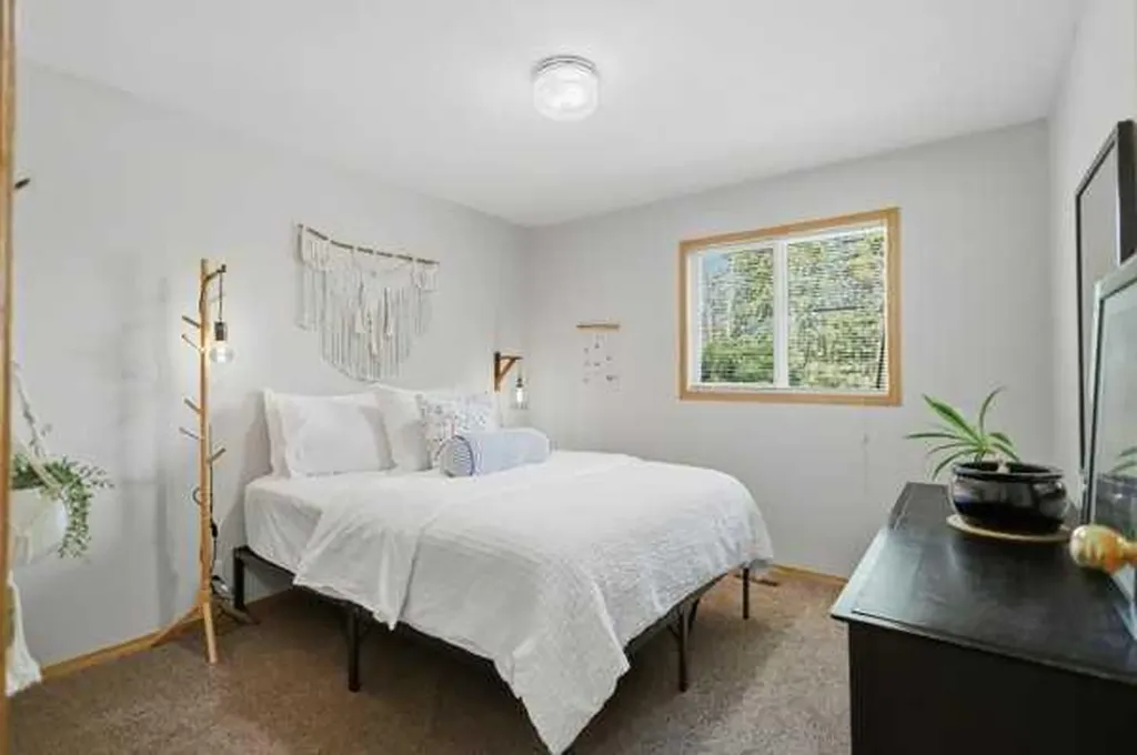 80 Parkland Drive Parkland Beach AB T0C2J0