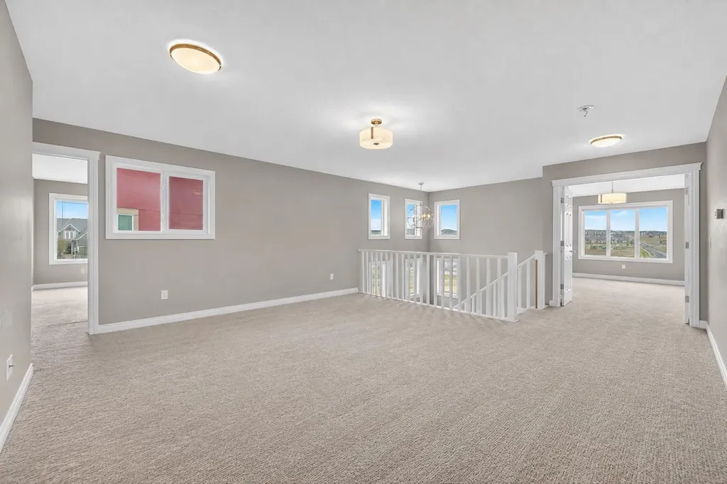 30 Evansborough View NW Calgary AB T3P 0R2