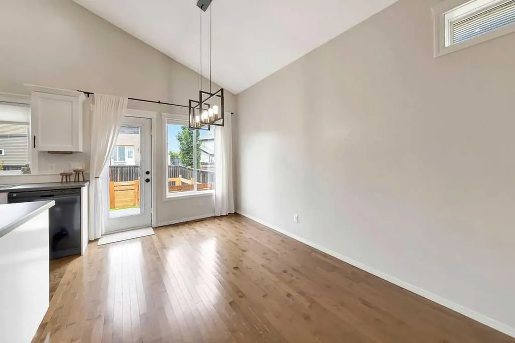 5236 15 Street Lloydminster AB T9V 2J2