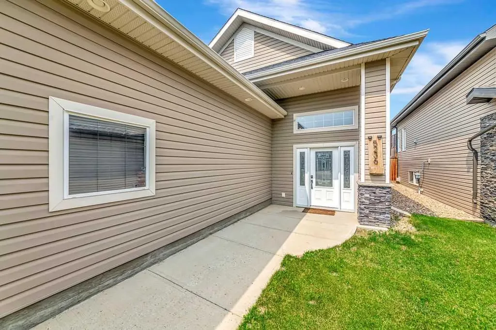5236 15 Street Lloydminster AB T9V 2J2