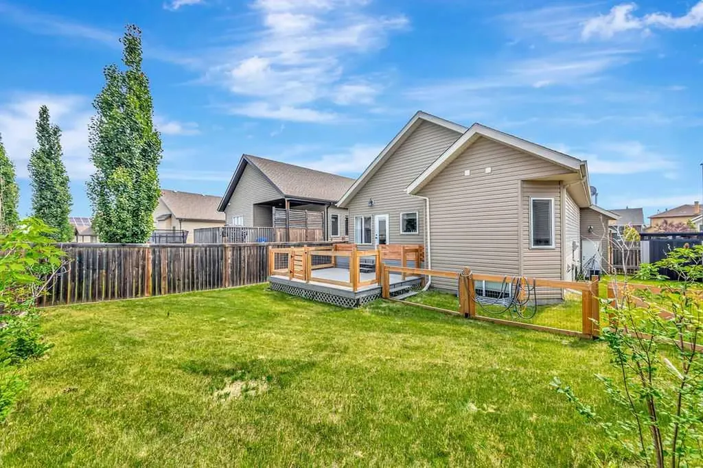5236 15 Street Lloydminster AB T9V 2J2