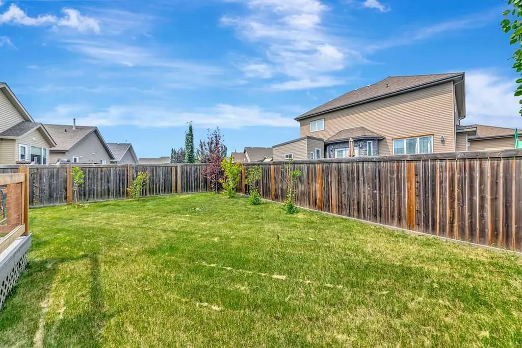 5236 15 Street Lloydminster AB T9V 2J2