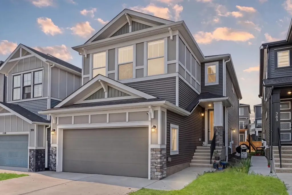 389 Crimson Ridge Place NW Calgary AB T3L 0H5