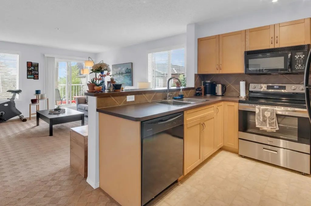 70 Panamount Drive NW Calgary AB T3K 6G8