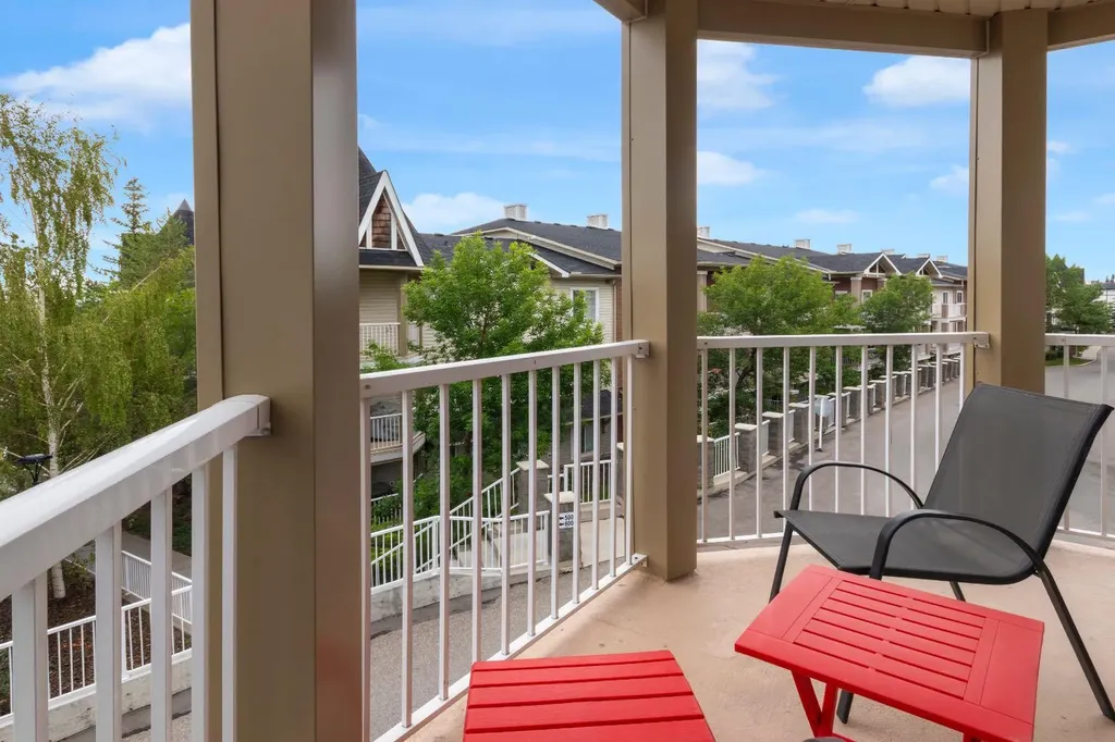 70 Panamount Drive NW Calgary AB T3K 6G8