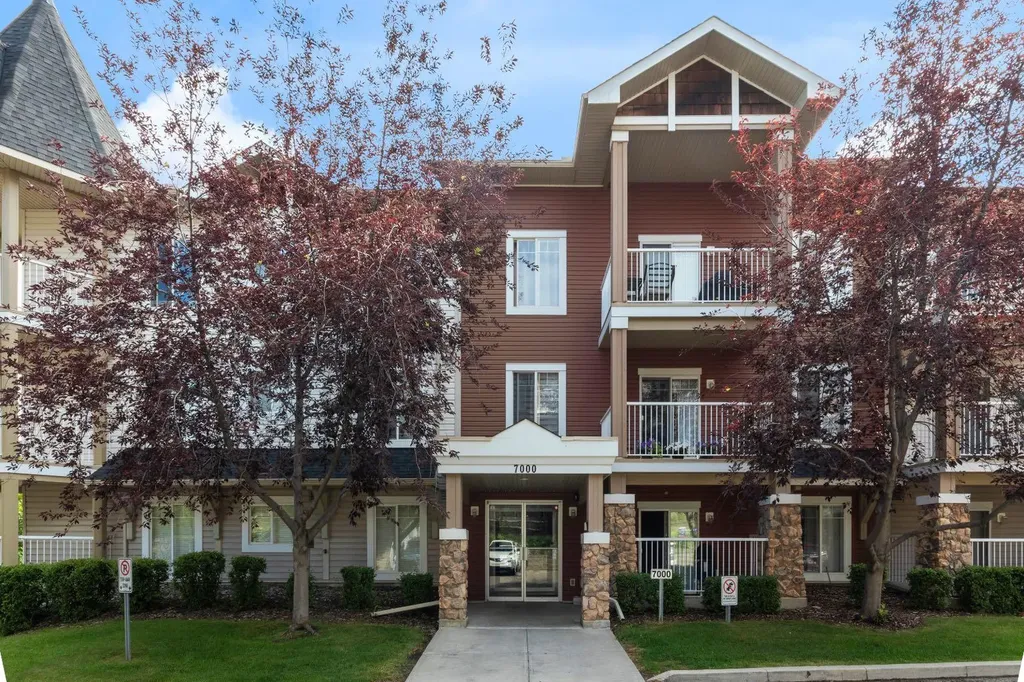 70 Panamount Drive NW Calgary AB T3K 6G8