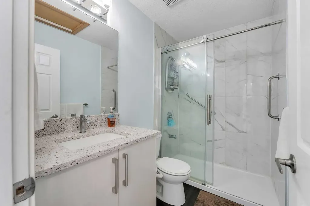 280158 Township Road 240 Chestermere AB T1X 0K5