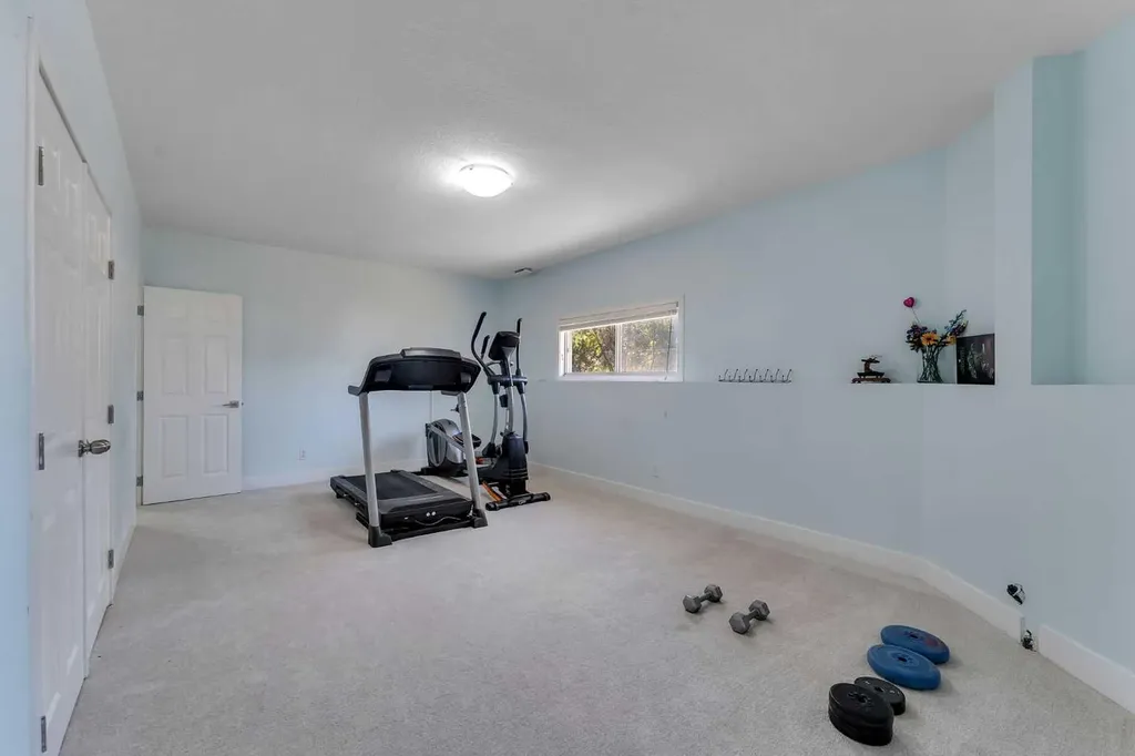 280158 Township Road 240 Chestermere AB T1X 0K5