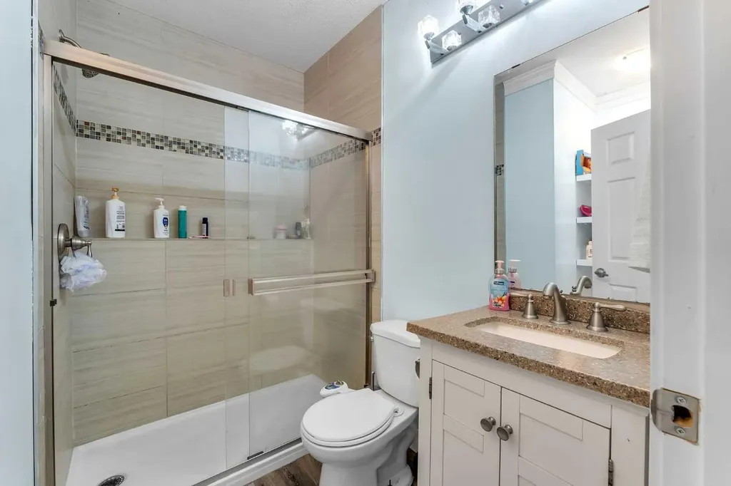 280158 Township Road 240 Chestermere AB T1X 0K5