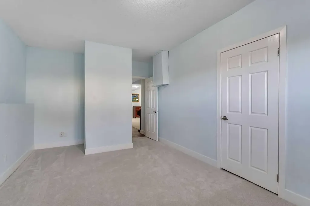 280158 Township Road 240 Chestermere AB T1X 0K5