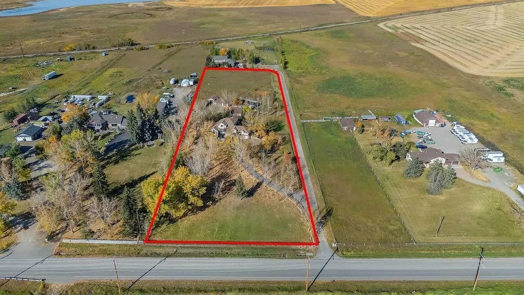 280158 Township Road 240 Chestermere AB T1X 0K5
