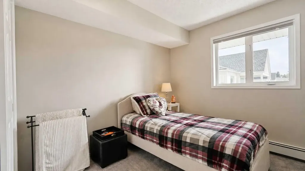 3515 Hawksbrow Point NW Calgary AB T3G 4C9