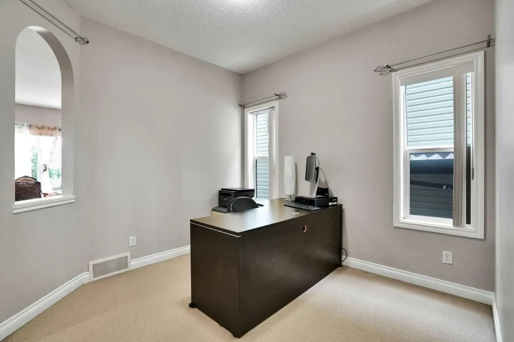 292 Taralake Terrace NE Calgary AB T3J0A1