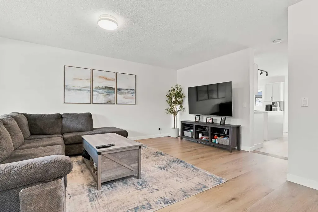 61 Mt Aberdeen Circle SE Calgary AB T2Z 3H1