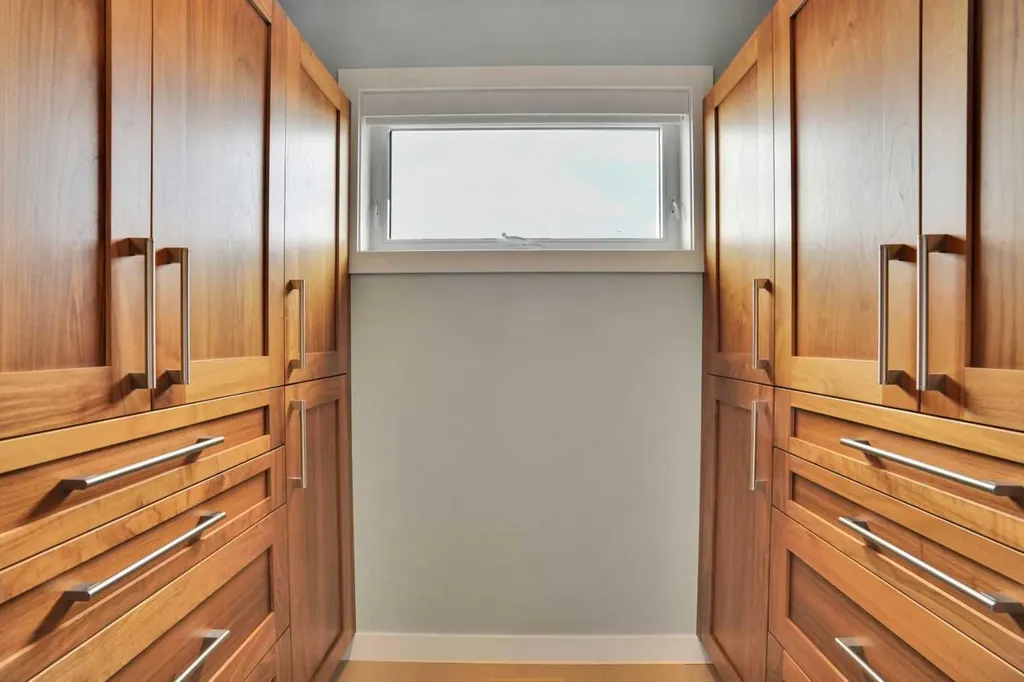 145 Marquis Common SE Calgary AB T3M 1N7