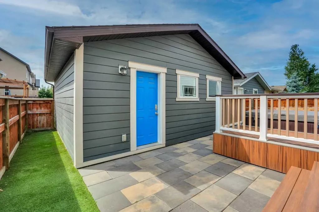145 Marquis Common SE Calgary AB T3M 1N7
