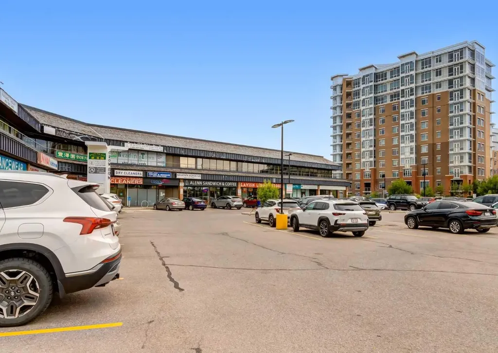 5403 Crowchild Trail NW Calgary AB T3B 4Z1
