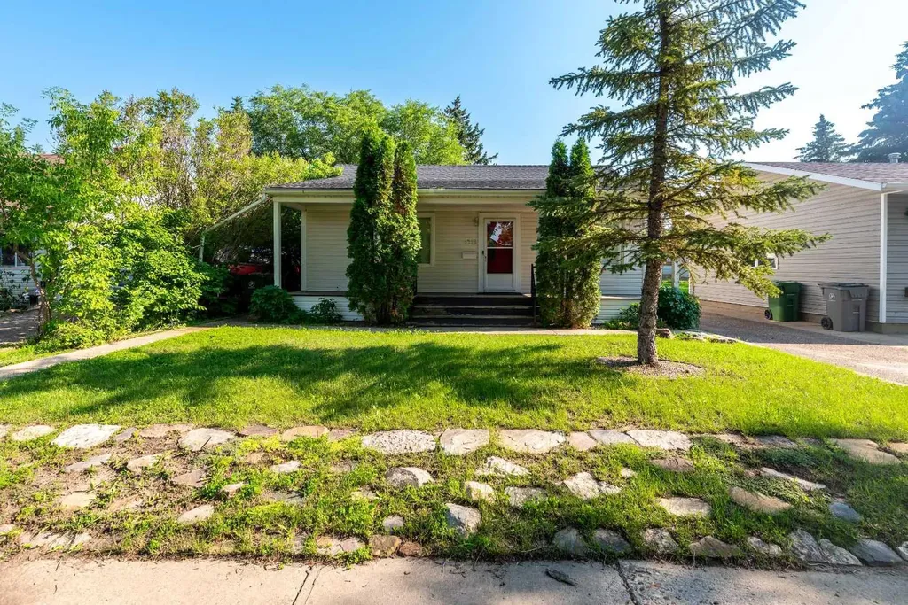 5213 48 Street Lloydminster AB T9V 0J2
