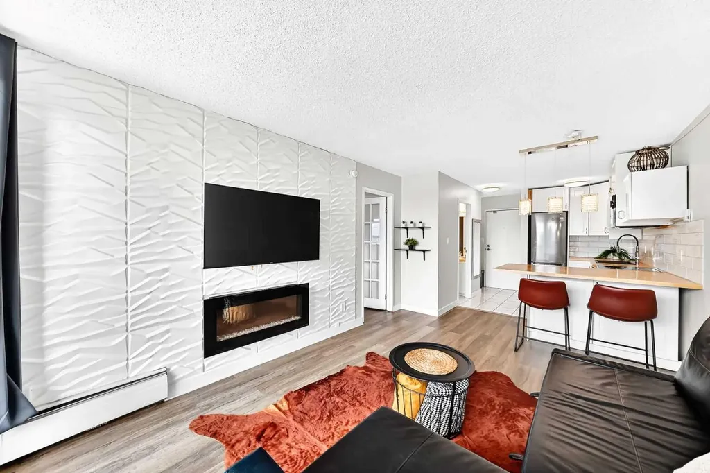 340 14 Avenue SW Calgary AB T2R 0M3