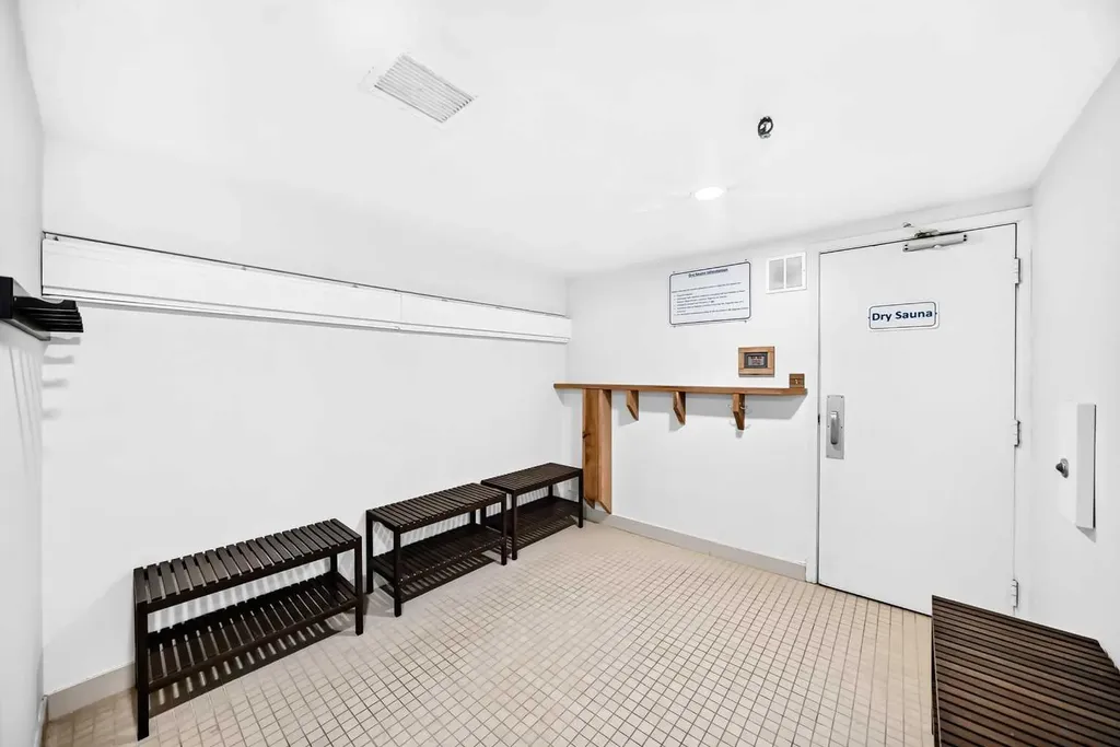 340 14 Avenue SW Calgary AB T2R 0M3