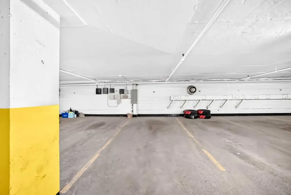 340 14 Avenue SW Calgary AB T2R 0M3