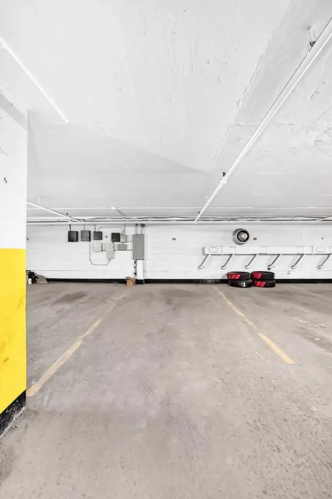 340 14 Avenue SW Calgary AB T2R 0M3