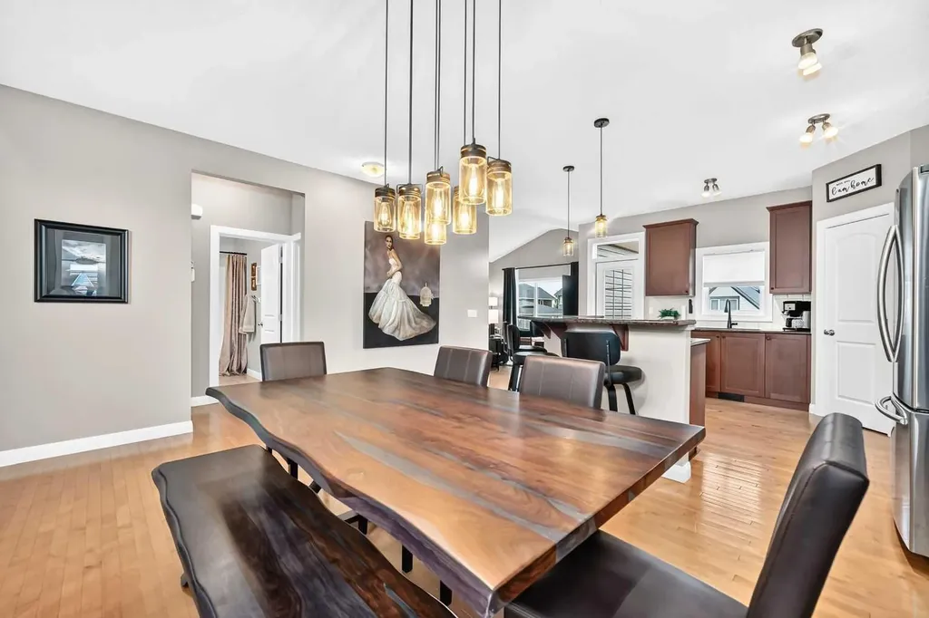 11 Westridge Way Okotoks AB T1S 0K1