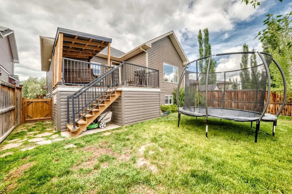 11 Westridge Way Okotoks AB T1S 0K1