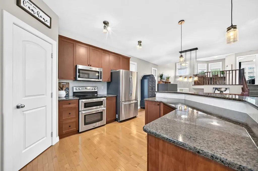 11 Westridge Way Okotoks AB T1S 0K1