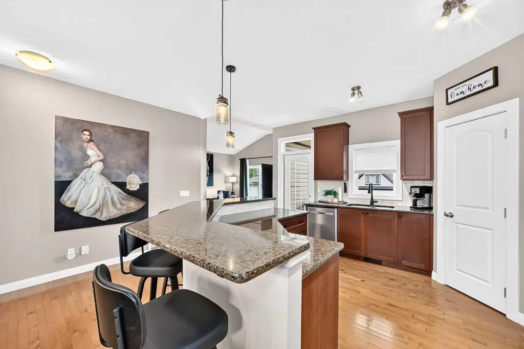11 Westridge Way Okotoks AB T1S 0K1