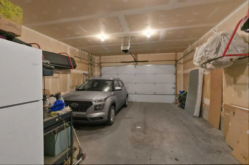 518 Mahogany Manor SE Calgary AB T3M0Y3