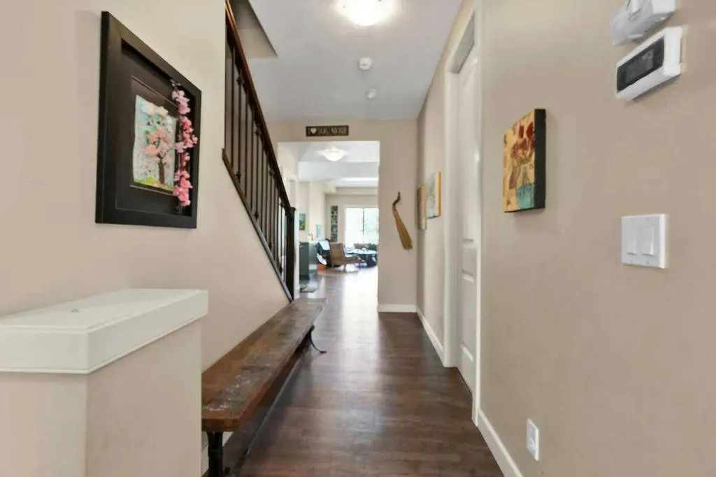 518 Mahogany Manor SE Calgary AB T3M0Y3