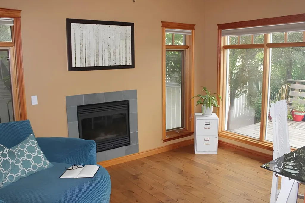 108 Robin Crescent Fort Mcmurray AB T9H 2W3