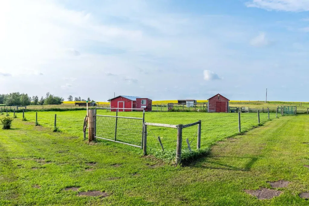 46479 Range Road 3214 Rural SK S0M 2J0