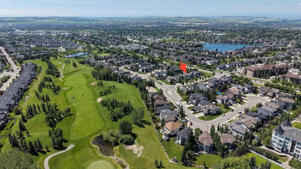 7 Crystal Green Okotoks AB T1S2K5