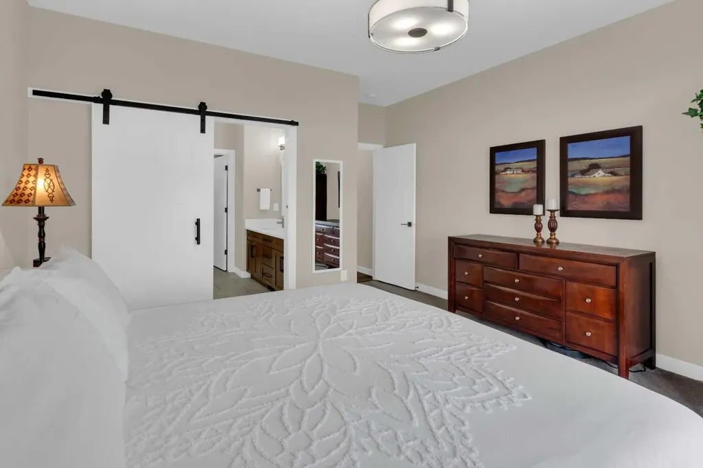 79 Vincent Crescent Olds AB T2H0G8
