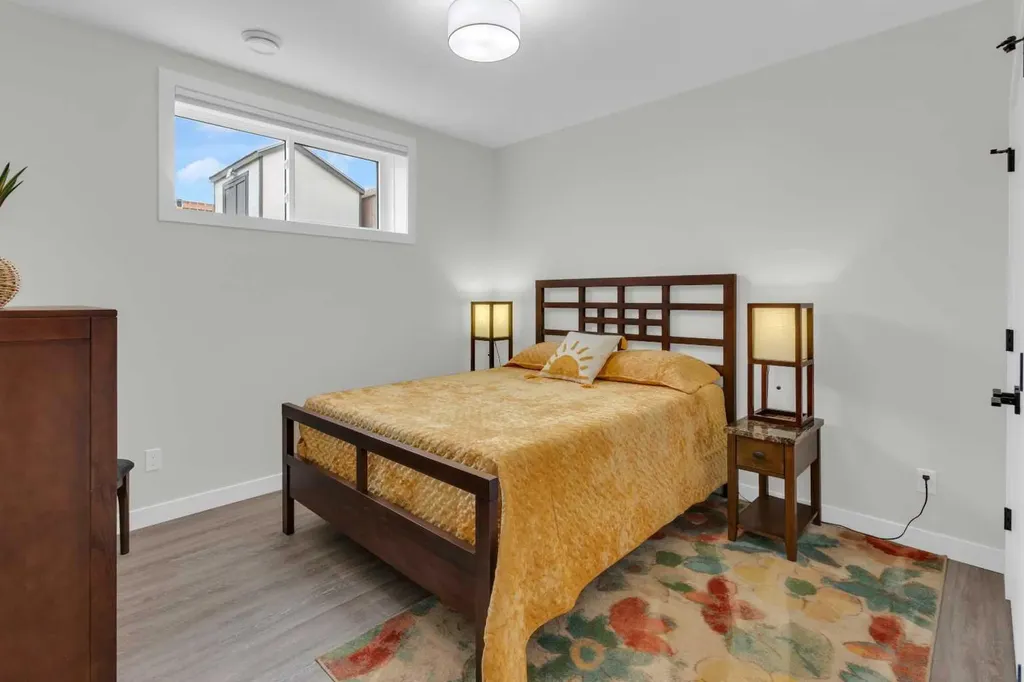 79 Vincent Crescent Olds AB T2H0G8