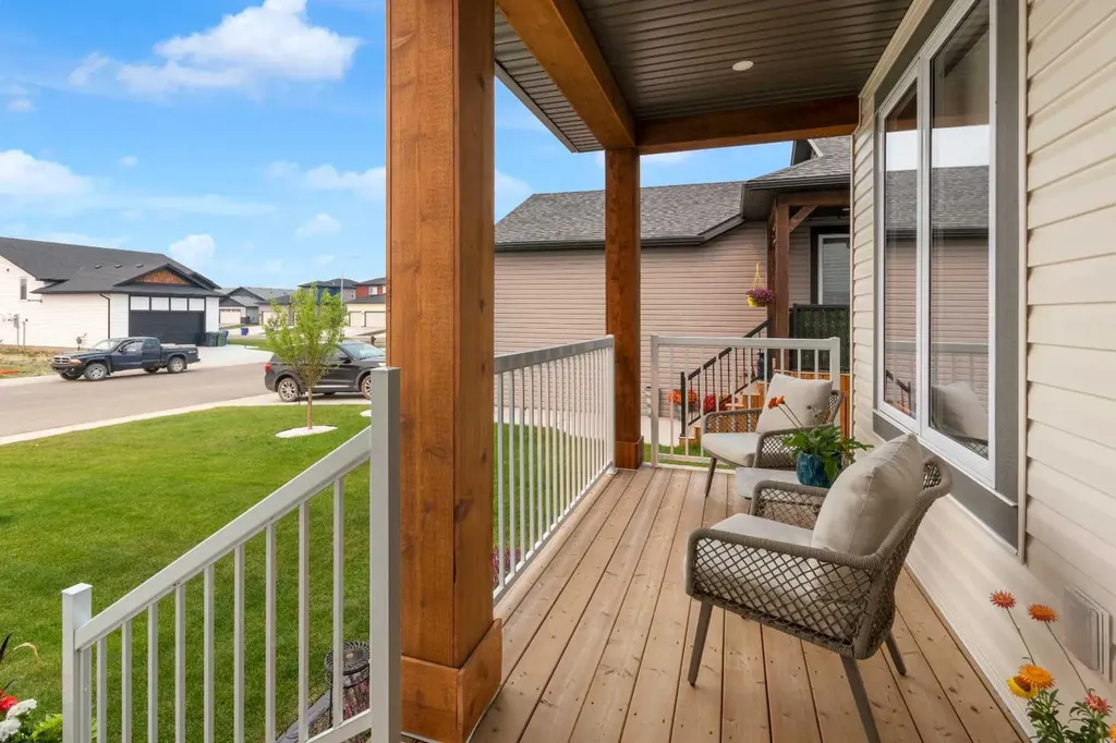 79 Vincent Crescent Olds AB T2H0G8