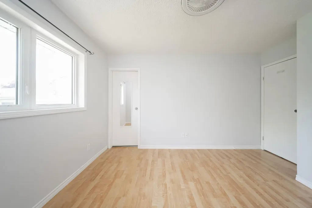 157 Torrie Crescent Fort Mcmurray AB T9K 1J7