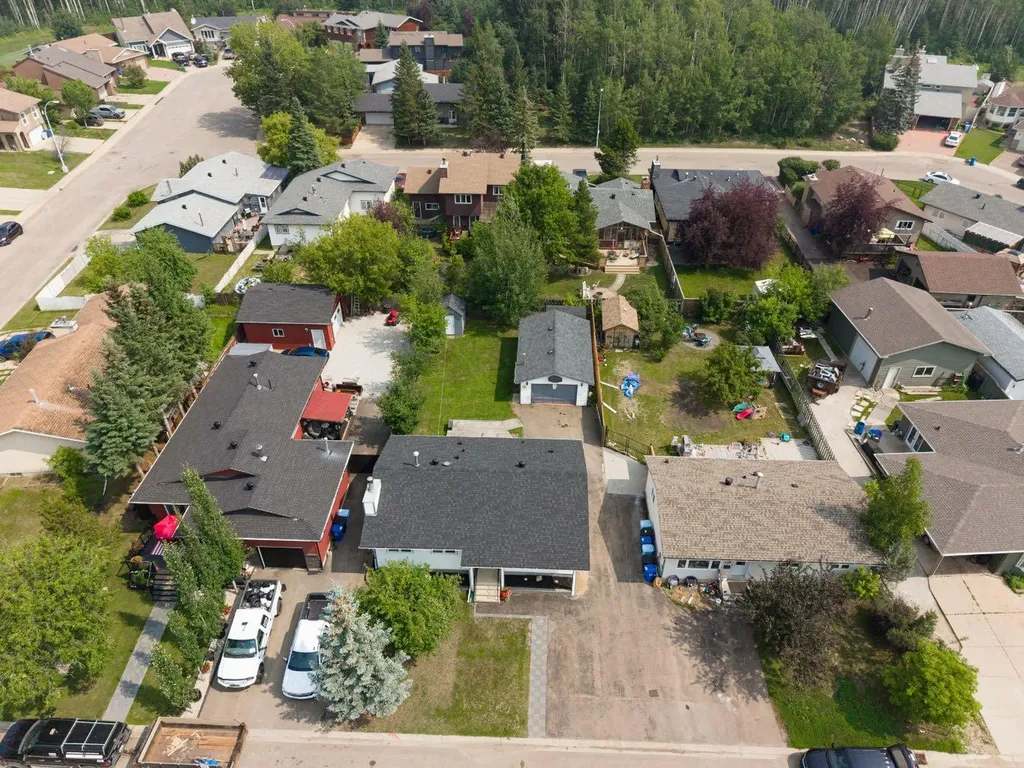 157 Torrie Crescent Fort Mcmurray AB T9K 1J7