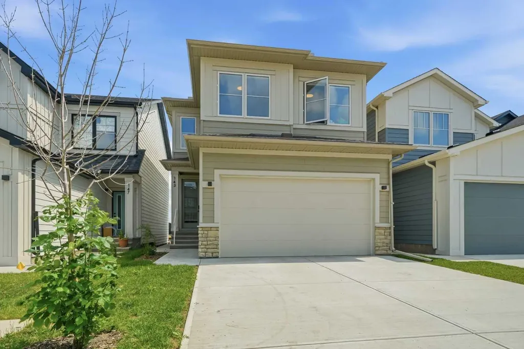 143 Belvedere Crescent SE Calgary AB T2A7Y5