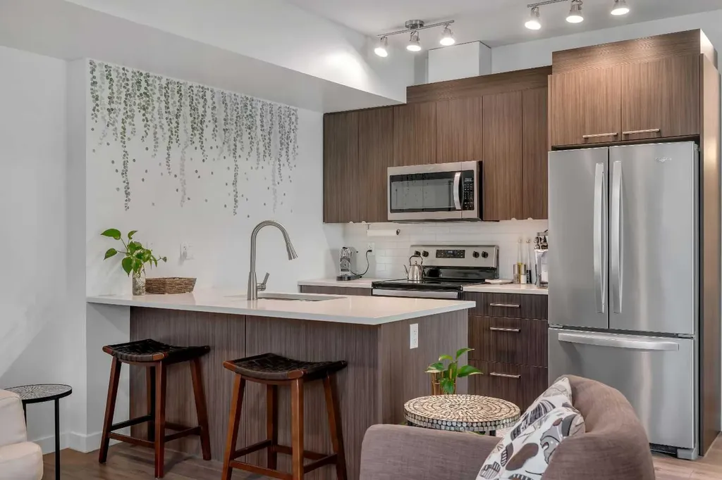 300 Marina Drive Chestermere AB T1X 0P6