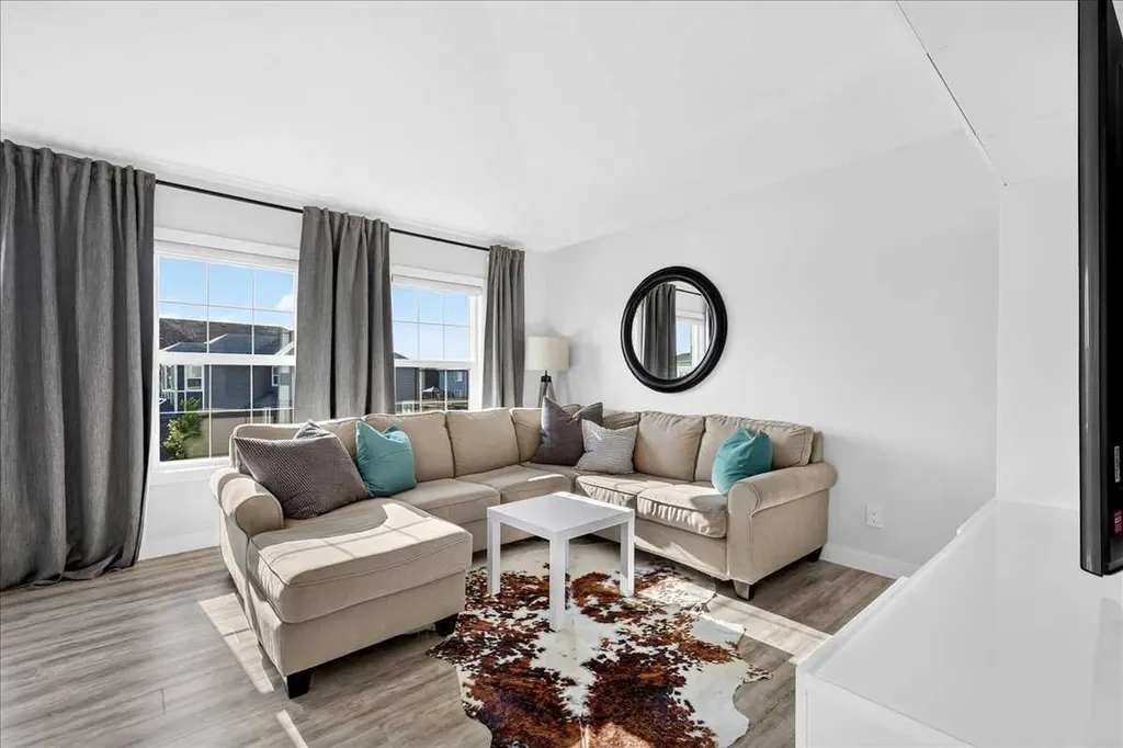 188 Belmont Terrace SW Calgary AB T2X 4H2