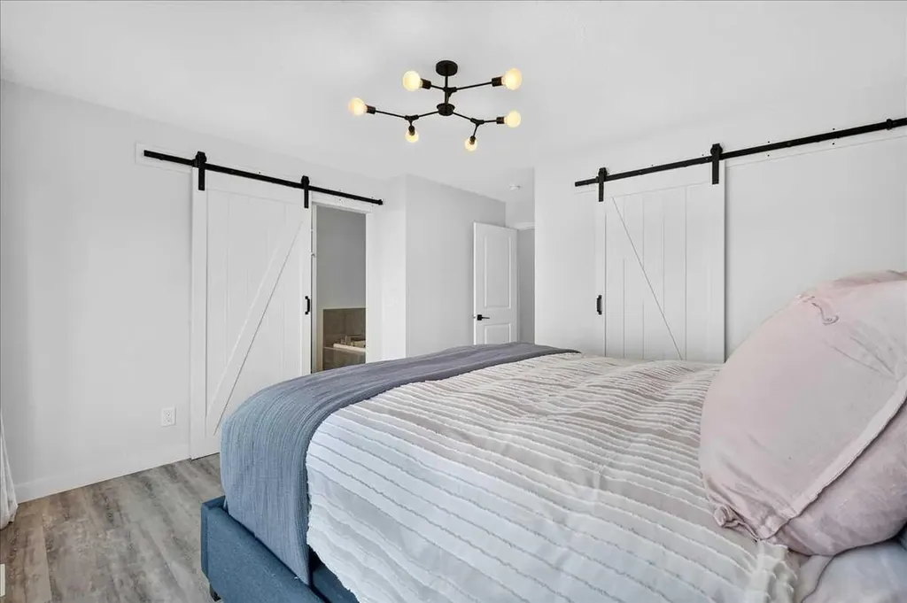 188 Belmont Terrace SW Calgary AB T2X 4H2