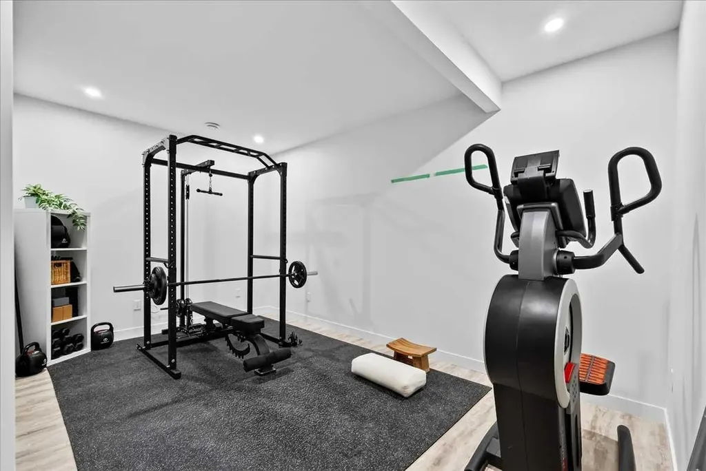 188 Belmont Terrace SW Calgary AB T2X 4H2